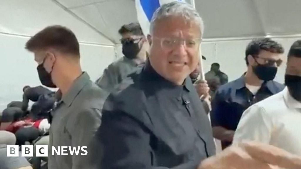 Far-right Israeli minister condemned for taunting handcuffed Gaza flotilla activists